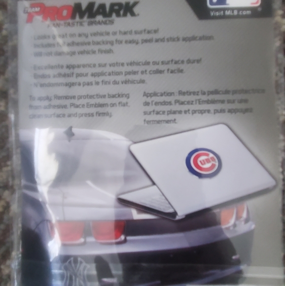 MLB Toronto Blue Jays $20 for all 3 Embossed Aluminum Emblem. All 3 for $20 - Picture 2 of 3